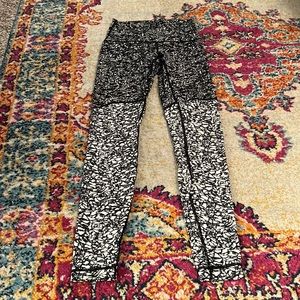 Lululemon Wunder Under Leggings